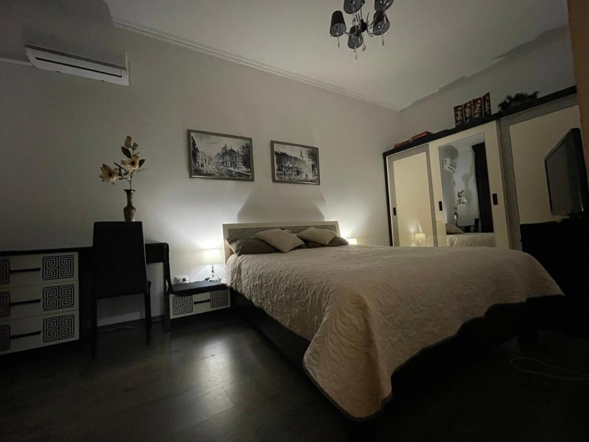 V&O Whitechocolateapt 800 M To Opera Lwów Zewnętrze zdjęcie